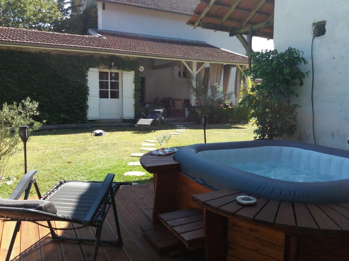 Les Eygletieres Bed and Breakfast Bourriot-Bergonce Buitenkant foto